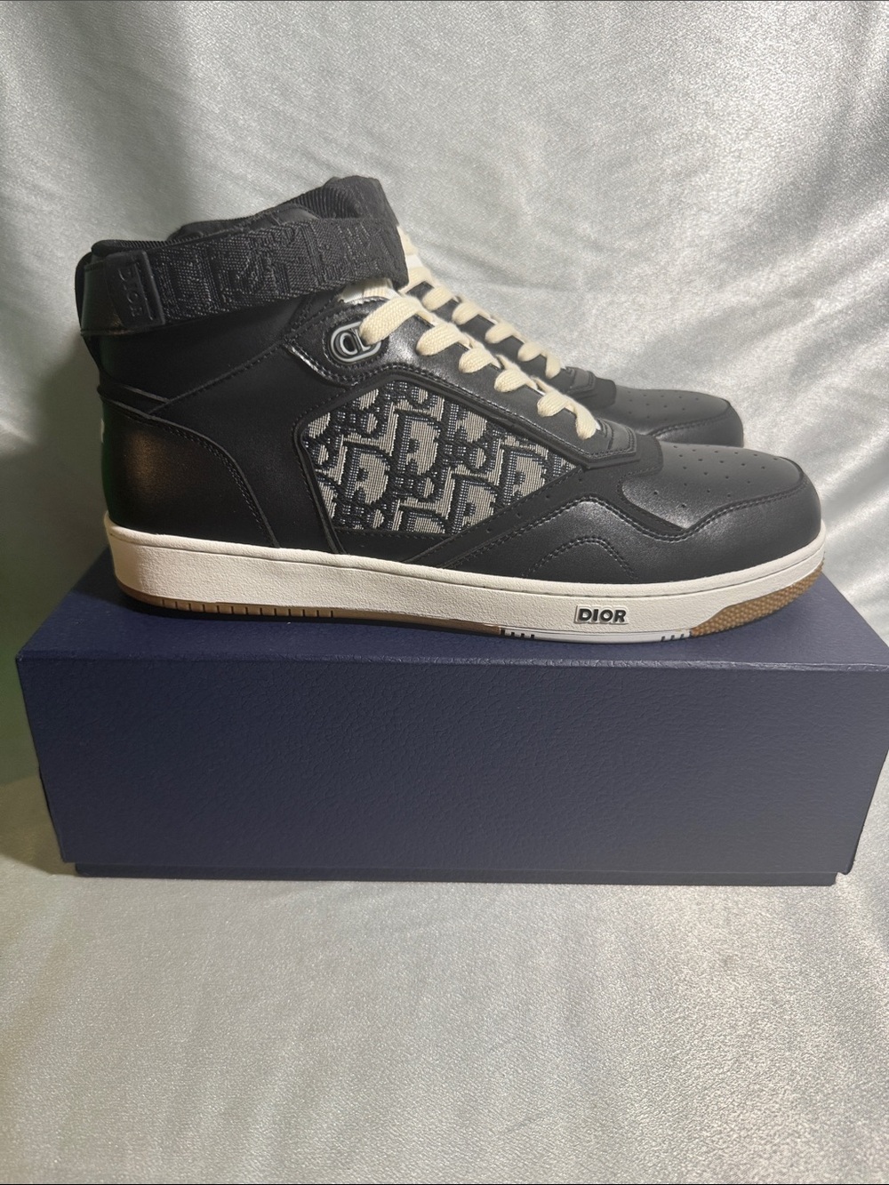 Dior B27 High-Top Sneaker in Black and Beige Colorway. “Rare”🔥New! Size: 12 - Picture 6 of 16